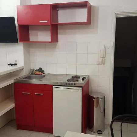 Studio Centr'albi Apartman *